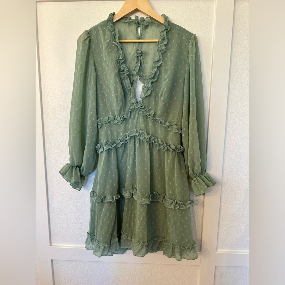 Eytino Women’s Chiffon V Neck L/S Backless Ruffle Tiered Mini Dress size M Green